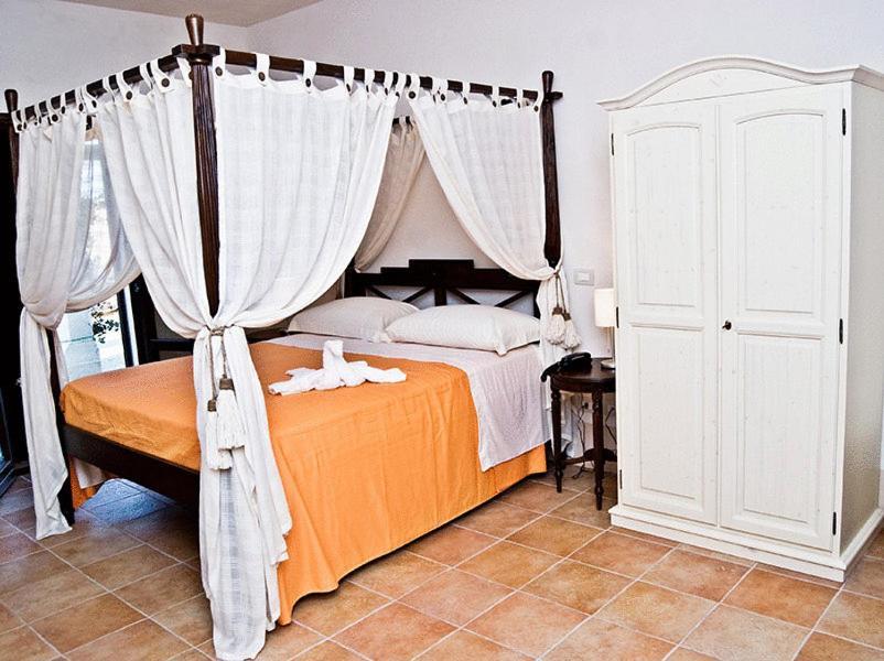 Masseria Li Campi Cavallino di Lecce Extérieur photo